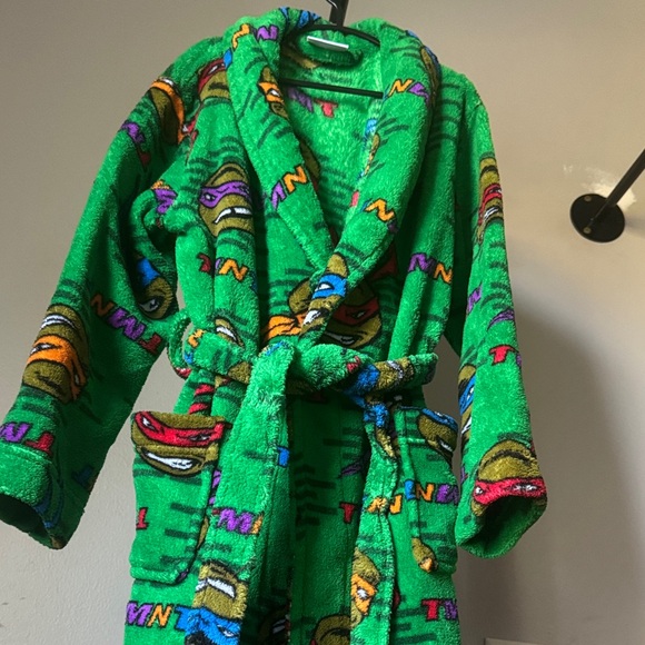 Youth TMNT Fleece Robe - Picture 1 of 5